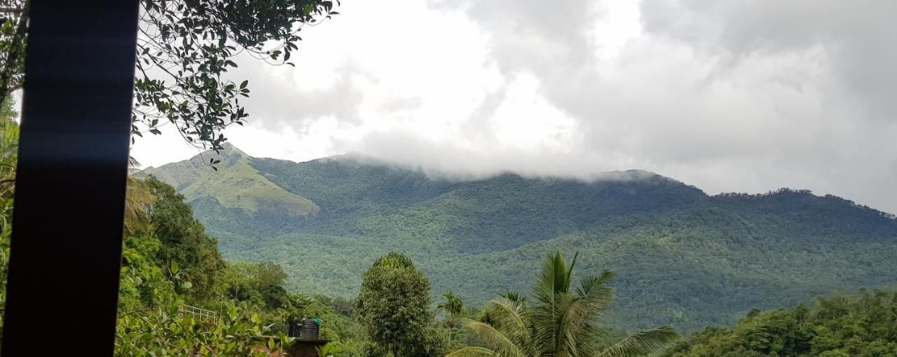 Wayanad Doubletree Villa Vythiri Ngoại thất bức ảnh