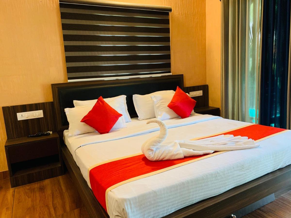 Wayanad Doubletree Villa Vythiri Ngoại thất bức ảnh