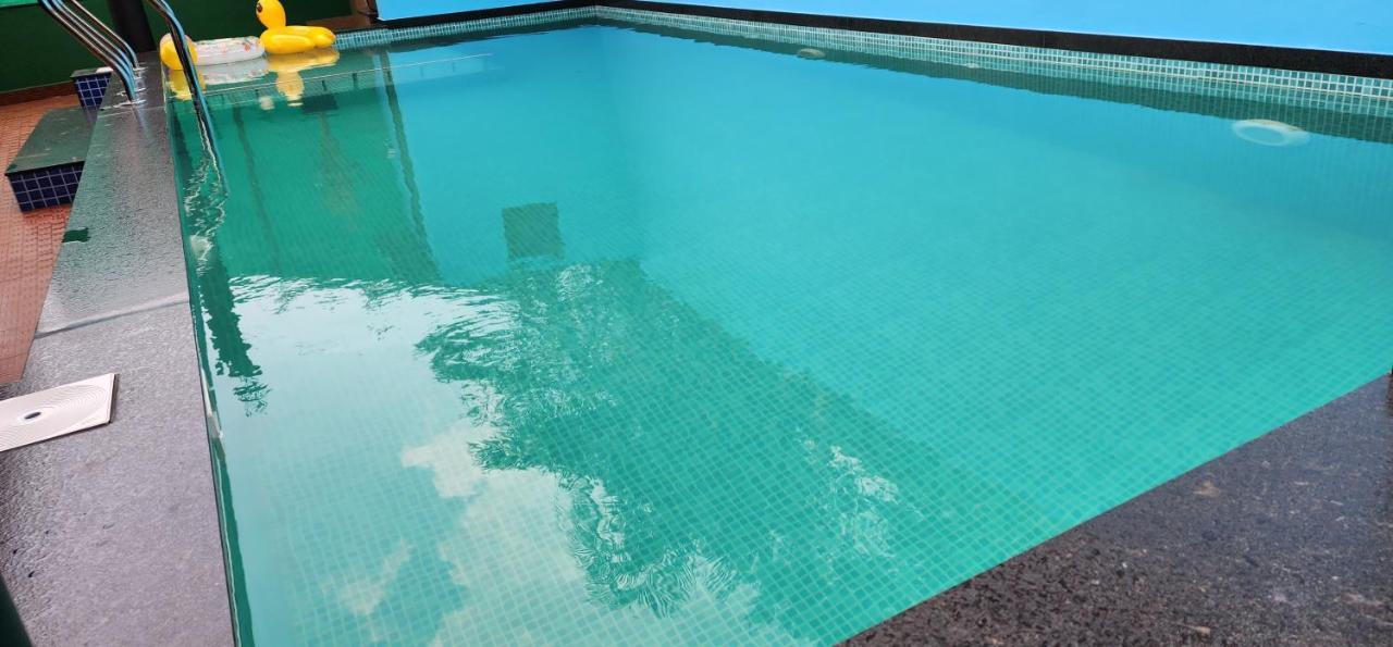 Wayanad Doubletree Villa Vythiri Ngoại thất bức ảnh