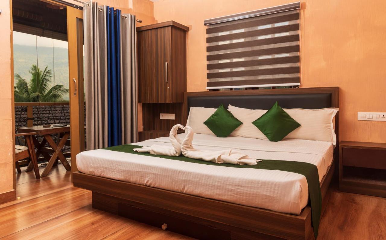 Wayanad Doubletree Villa Vythiri Ngoại thất bức ảnh