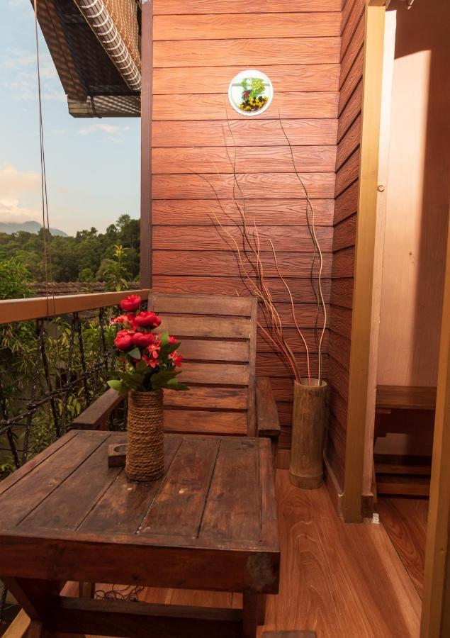 Wayanad Doubletree Villa Vythiri Ngoại thất bức ảnh